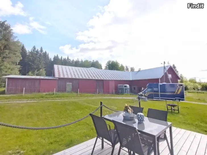 Vuokrataan Liten hästgård i Vörå/ pieni hevostila Vöyrillä