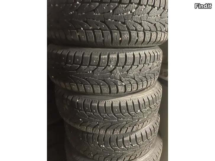 Myydään 185/65R15 nastarenkaat