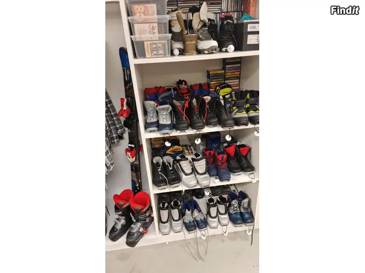 Säljes Monon till slalom och skidning