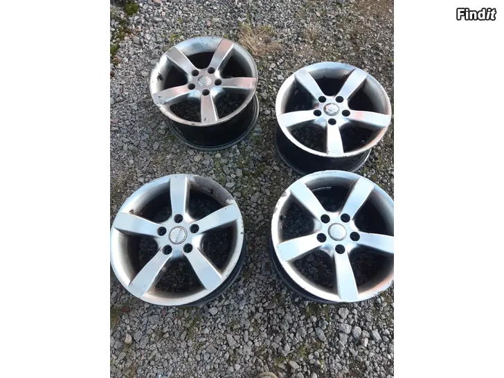 Myydään Fälgar Nissan ,Vito