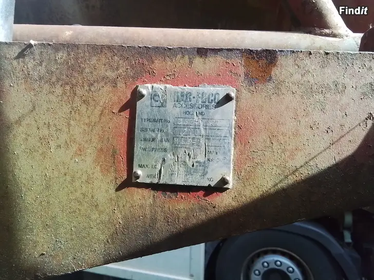 Myydään HIAB MAAKAHMARI 0400-227083 PORI