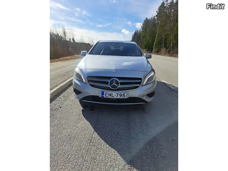 Myydään Erittäin hieno ja tyylikäs mercedes