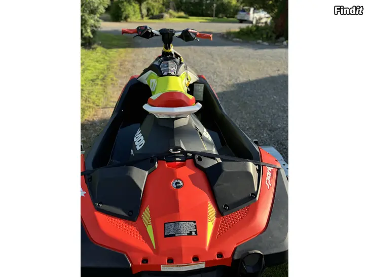Säljes Sea doo Spark trixx 2up