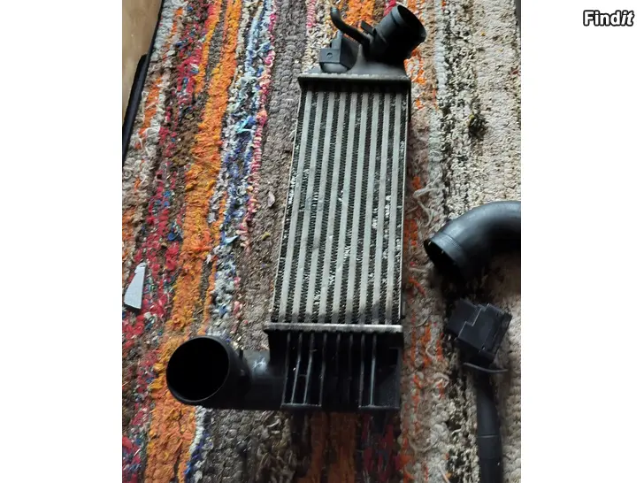 Myydään Välijäähdytin ahtopaineanturi