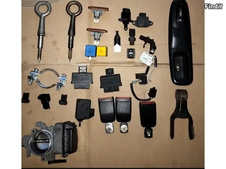 Myydään Turvavyönlukkot moottorituki kaasuläpäkotelo