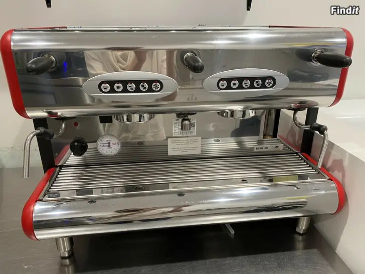 Myydään La San Marco 85E 2GR ammattikäyttöön tarkoitettu espressokone