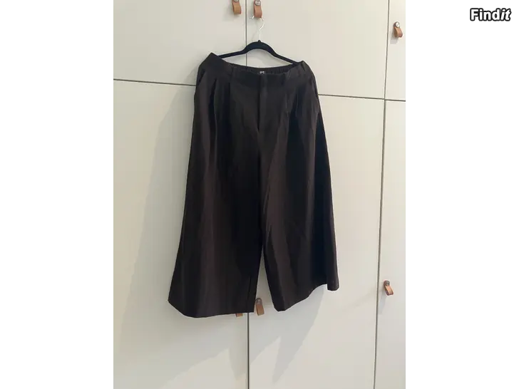 Säljes Culottes från Uniqlo