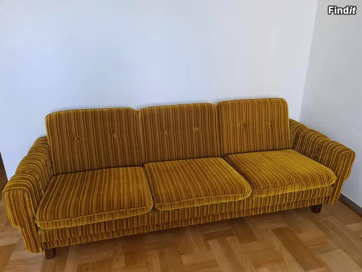 Myydään Bäddsoffa från 1970-talet säljes