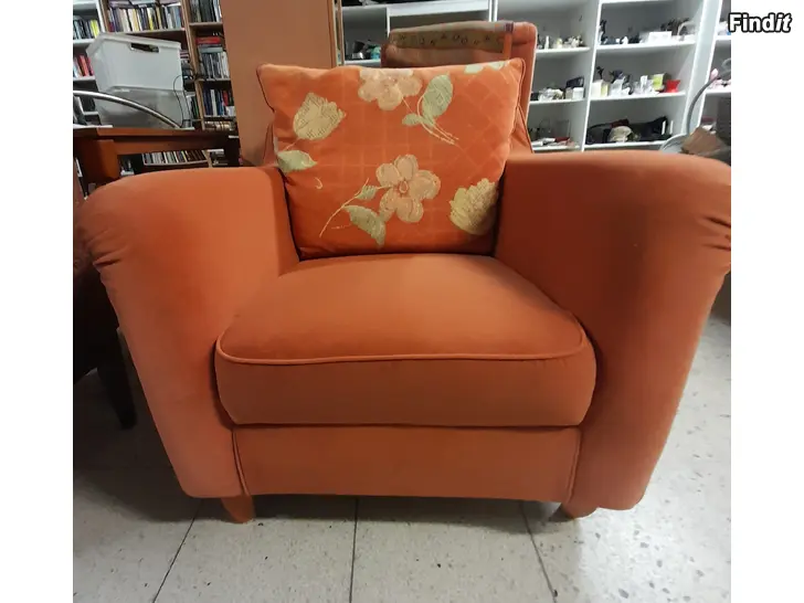Myydään Orange fåtölj
