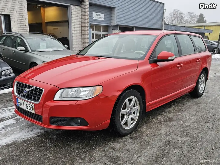 Myydään Volvo V70 2.4 D5 185hv Suomi-Auto Rahoitus kampanja 0 korolla