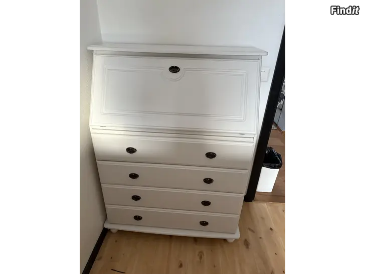 Säljes Sekretär - Kirjoituslipasto