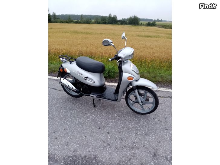 Myydään KYMCO 50 People