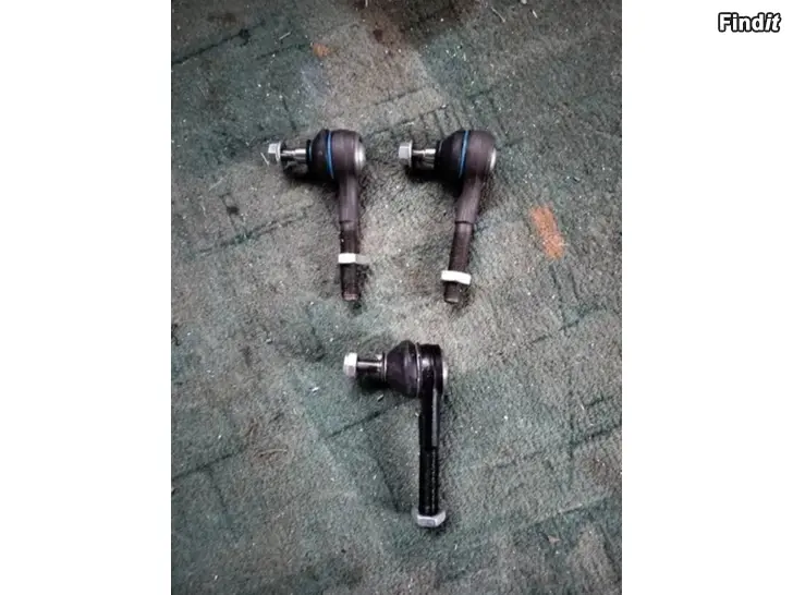 Myydään Raidetangon päät etuvilkkut