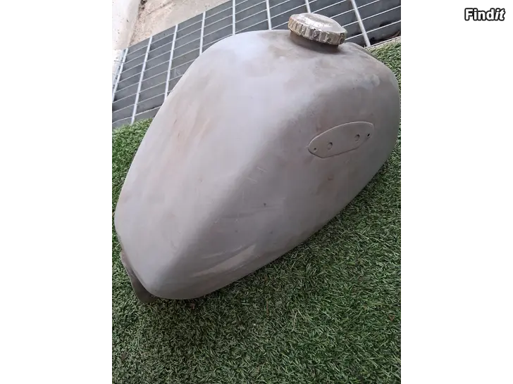 Myydään Pappa tunturi  tankki