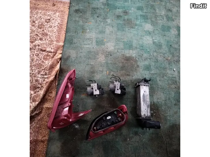 Myydään Takaumpio välijäähdytin takaumpio