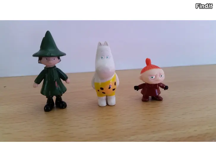 Säljes Muumi joulukalenteri minifiguurit 3kpl -hinta 8e