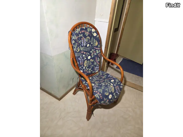 Säljes Rottingstolar 2 st