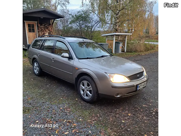 Myydään Ford Mondeo 1.8 bensa manuaali vm 2002