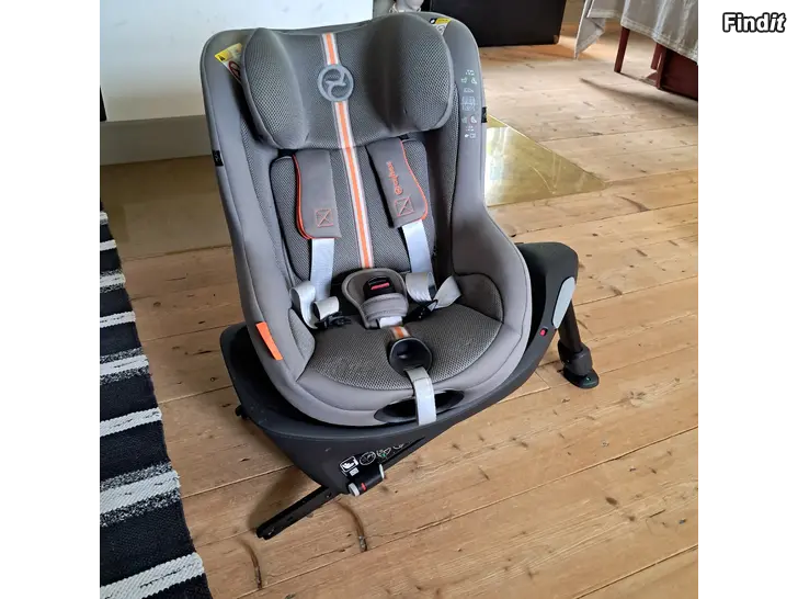 Säljes Bilbarnstol Cybex Sirona Gi i-Size Plus