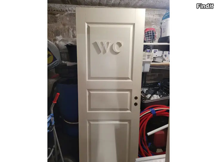 Myydään 70cm ovi karneineen