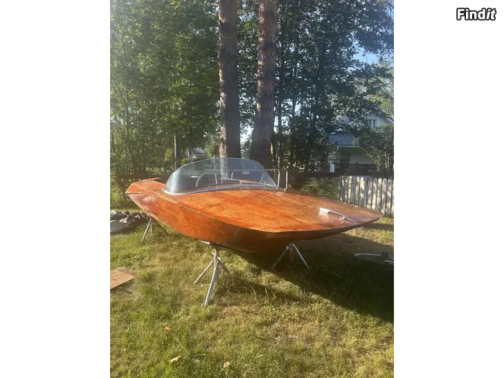 Säljes Speciell träbåt