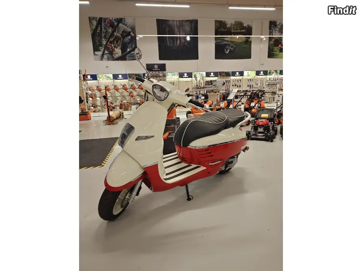 Säljes PEUGEOT DJANGO 50 Fråga offert