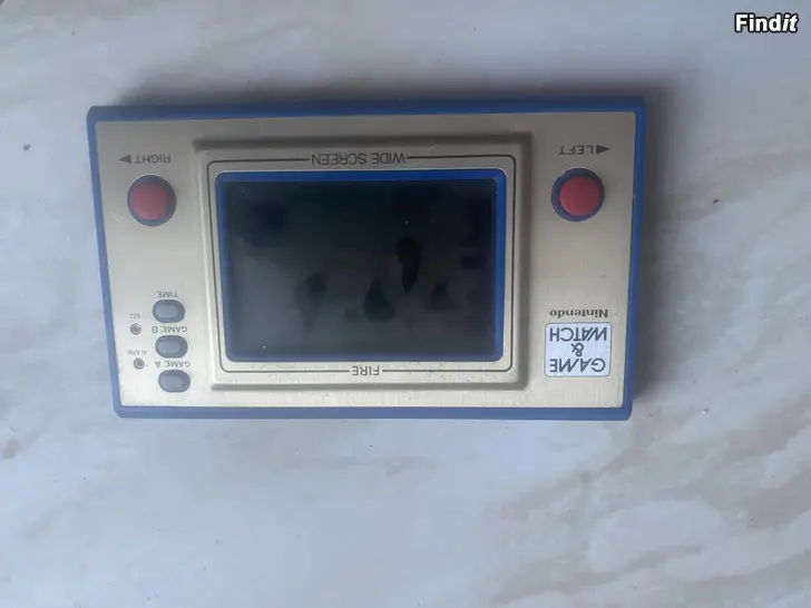 Säljes Nintendo game watch fire