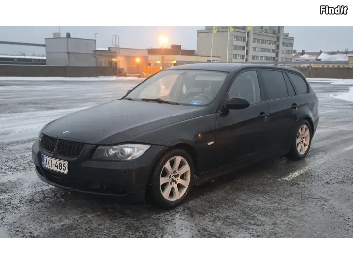 Myydään bmw 320i aj.265tkm vm-2007
