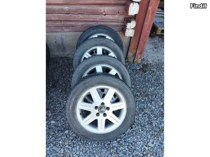 Säljes Volvo 16 fälgar