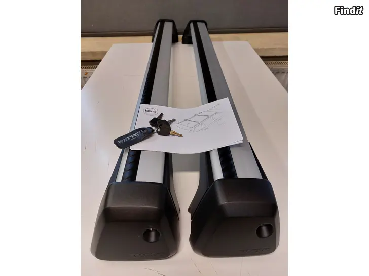 Myydään Volvo V60/V60CC mk2 OEM Kattotelineet/Takräcken 32347410 vm. 2019