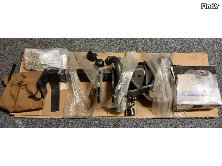 Myydään Uusi Hyundai Tucson ja ix35 sopiva sähköinen vetokoukkusarja irroitettava malli