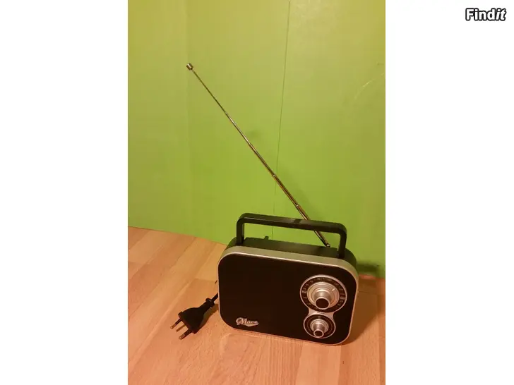 Säljes Macs Rico portable radio -hinta 10e