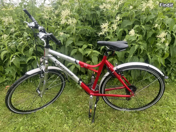 Säljes Cresent 28