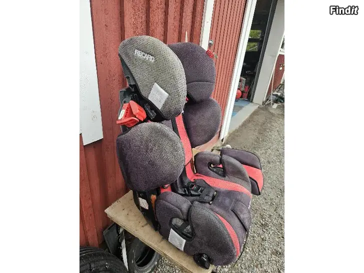 Myydään Recaro lasten istuin
