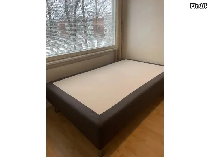 Säljes Säng, 120cm bred