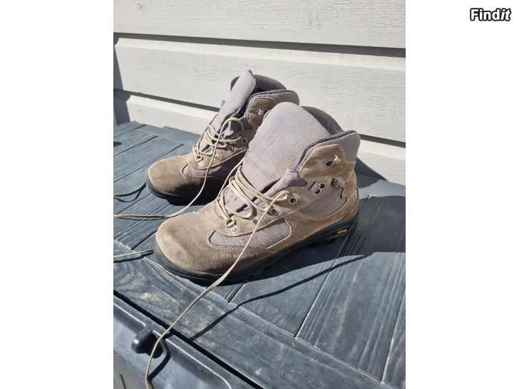 Myydään Garmont vandringsskor