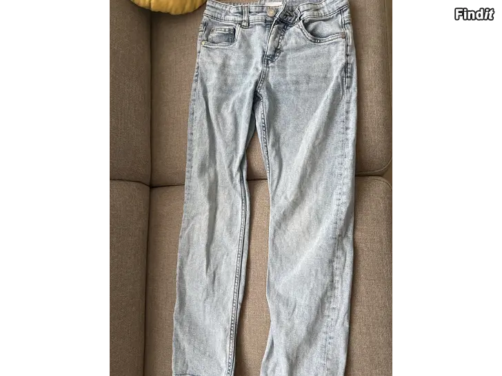 Säljes En fin jeans från Kappahl