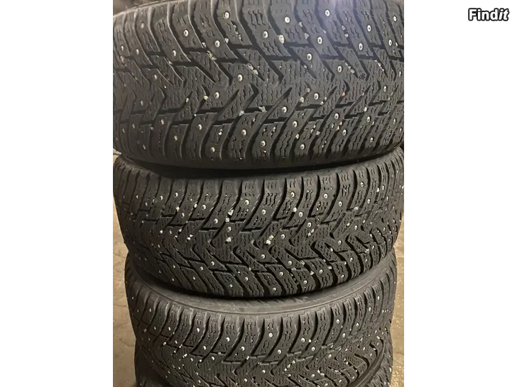 Säljes 205/55/16 nokia hakkapelitta8 7mm