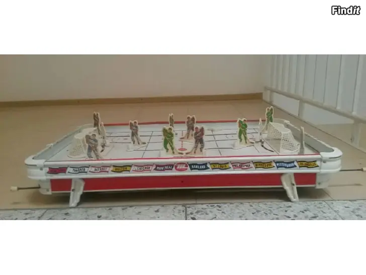 Myydään Jääkiekkopelit