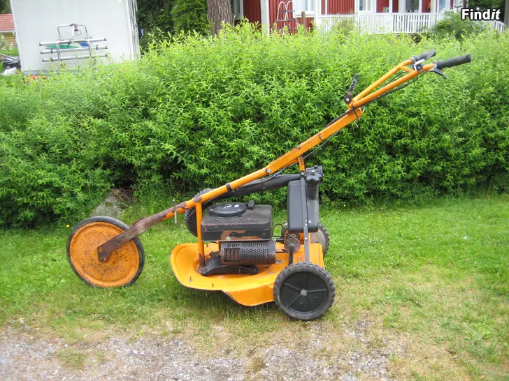 Myydään Ruohonleikkurit