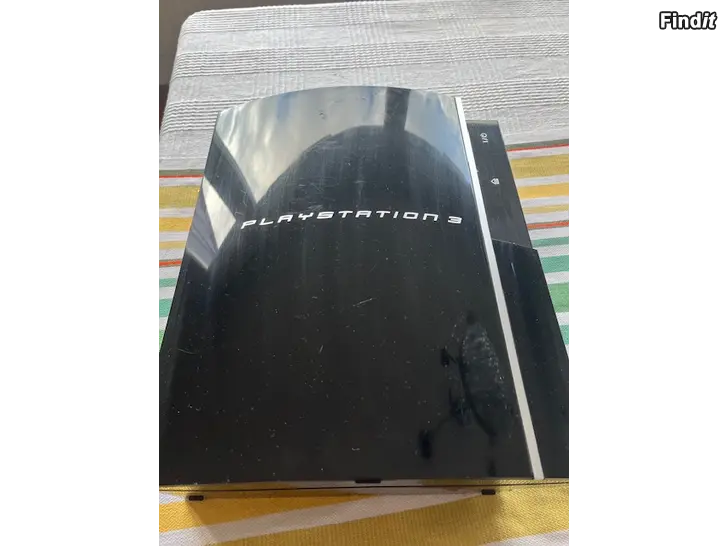 Myydään Sony Playstation 3