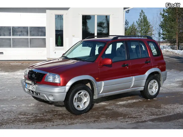 Myydään SUZUKI GRAND VITARA 2.0 5-OV 4X4 TOSI NÄTTI
