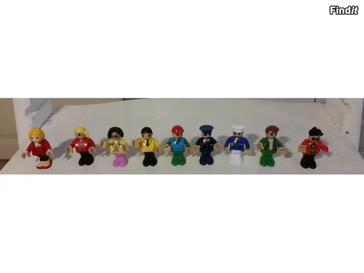 Myydään Minifiguurit 9kpl 8e