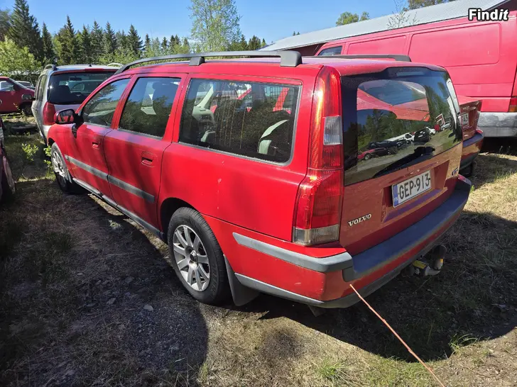 Säljes VOLVO S60, V70, V50 DELAR-OSIA