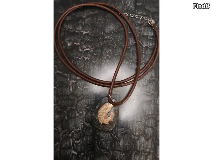 Säljes Handgjorda Smycken