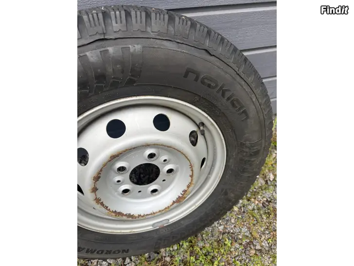Säljes Vinterdäck serie Ducato 5x130 Nokia