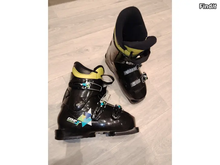 Säljes Slalompjäxor 22.5