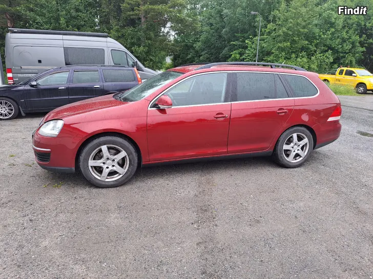 Säljes Vw Golf 1.4 Tsi Besiktad idag