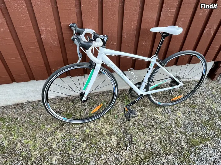 Säljes Landsvägscykel Trek