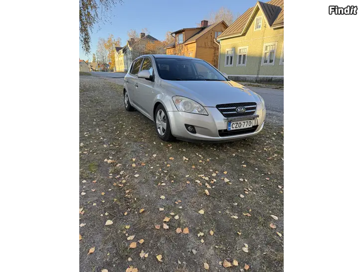 Säljes KIA CEED 1.6 BENSIN